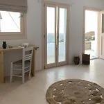 Almyriki Apartment *