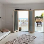 Almyriki Apartment