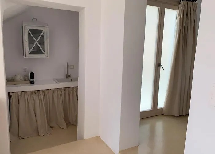 Almyriki Apartmán *