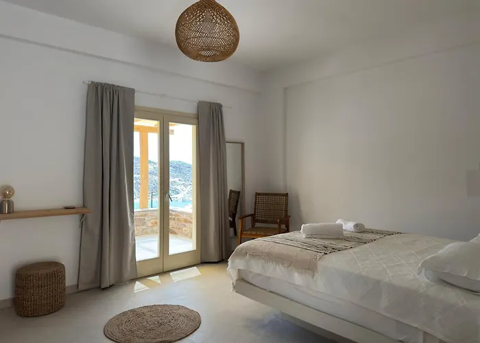 Almyriki Apartmán *