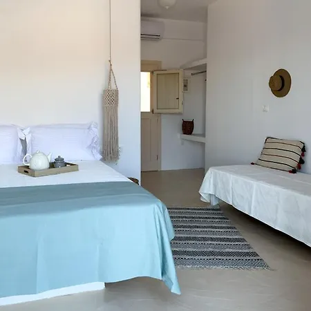Apartment Almyriki *