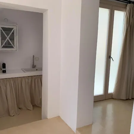 Almyriki Appartement *